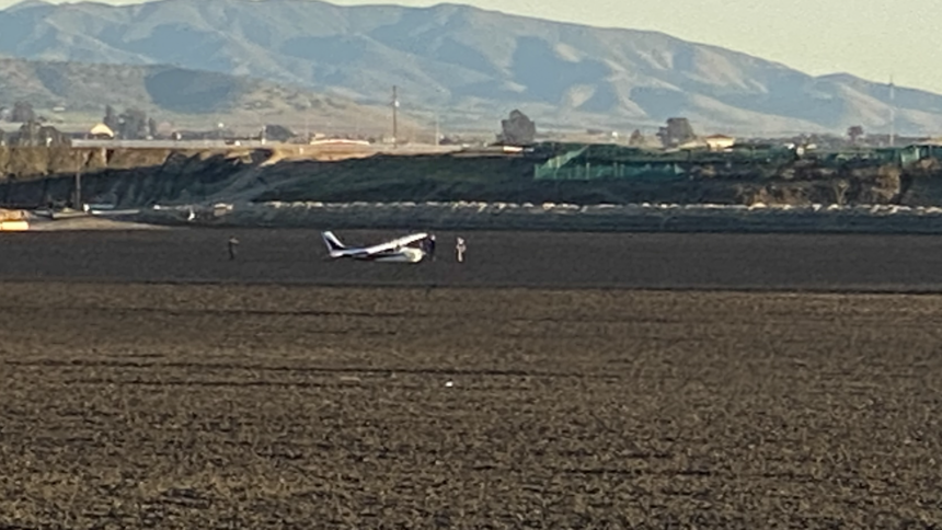 salinas airport plane crash
