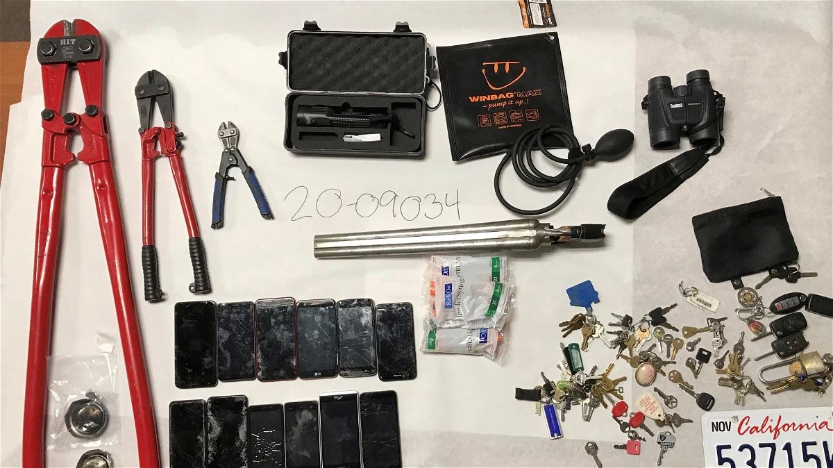 Sheriff's Office: Driver found with stolen vehicle, burglary tools in ...