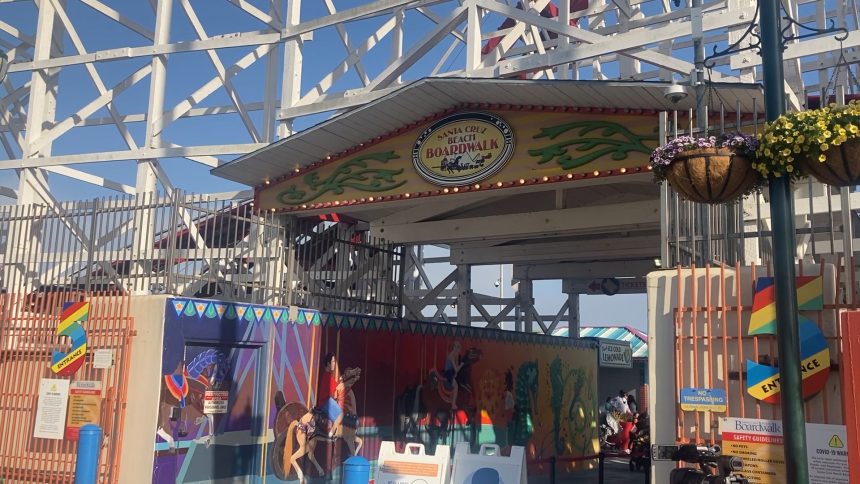 Tourists flock to Santa Cruz Beach Boardwalk for Memorial Day