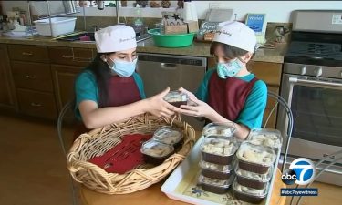 The bakery on wheels is rolling out delicious baked goods for the South L.A. community to enjoy