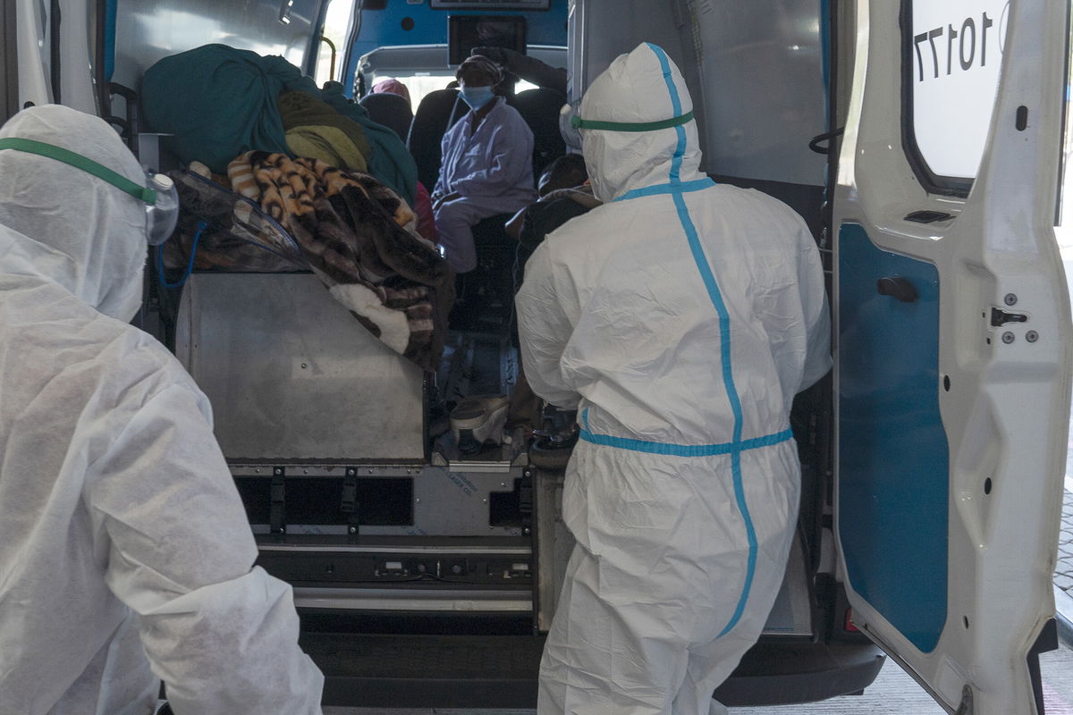 <i>Shiraaz Mohamed/AP</i><br/>Workers pictured at the Chris Hani Baragwanath Academic Hospital in Johannesburg