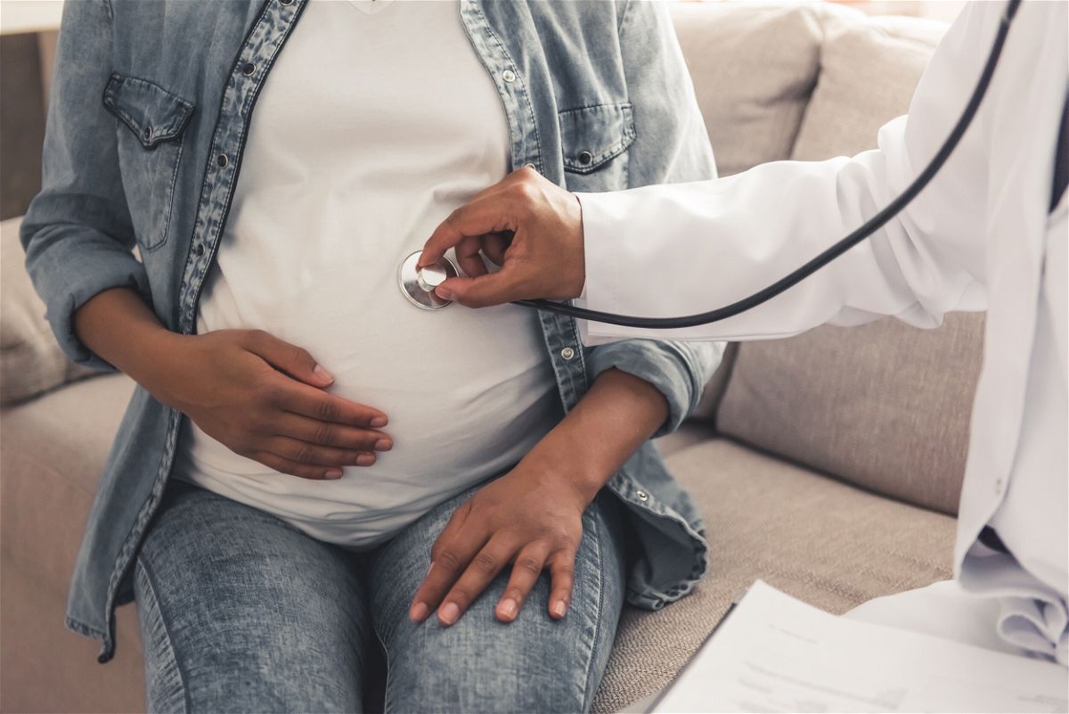 <i>Shutterstock/Shutterstock</i><br/>The American College of Obstetricians and Gynecologists and the Society for Maternal-Fetal Medicine recommends that anyone who is pregnant should be vaccinated against Covid-19.
