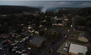 American Red Cross disaster responders from across Tennessee are beginning to provide shelter