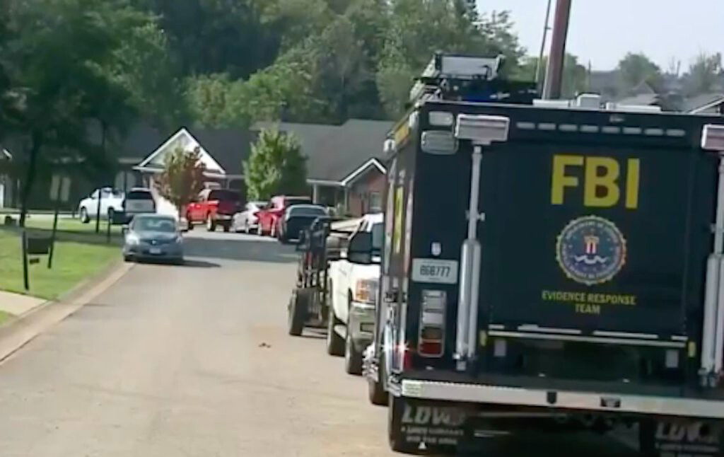 <i>WLKY</i><br/>The FBI was back in Bardstown