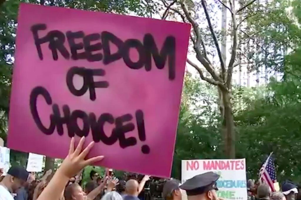 <i>WABC</i><br/>Union workers protested outside City Hall in New York City on Aug. 25 against vaccination mandates requiring them to get a COVID-19 shot or risk losing their jobs.