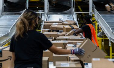 Amazon’s US warehouse employees will once again be required to wear masks indoors