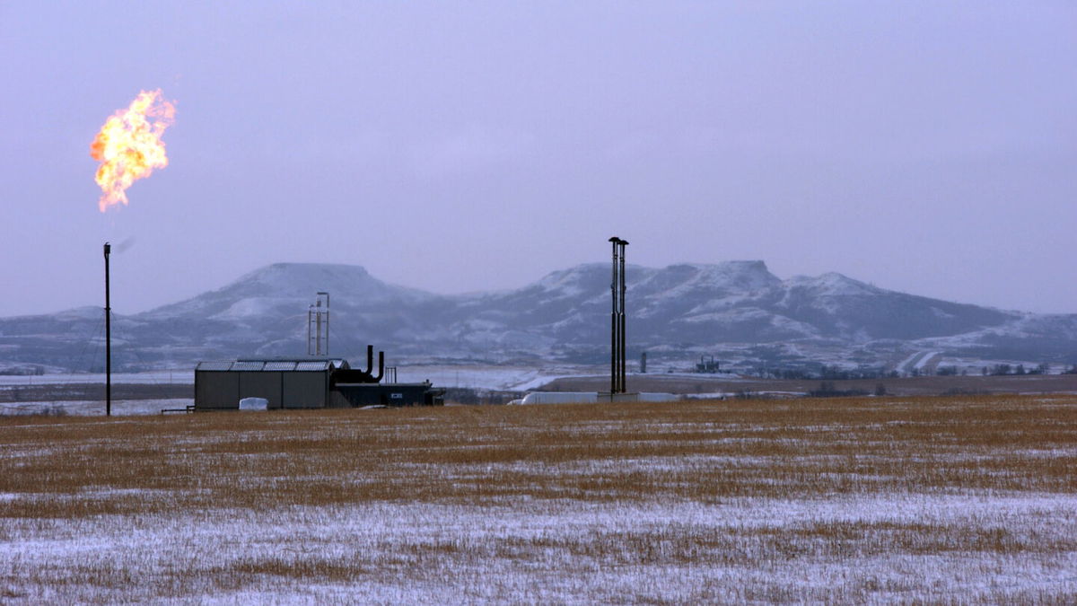 <i>Matthew Brown/AP</i><br/>Slashing carbon dioxide emissions is critical to ending the climate crisis. But