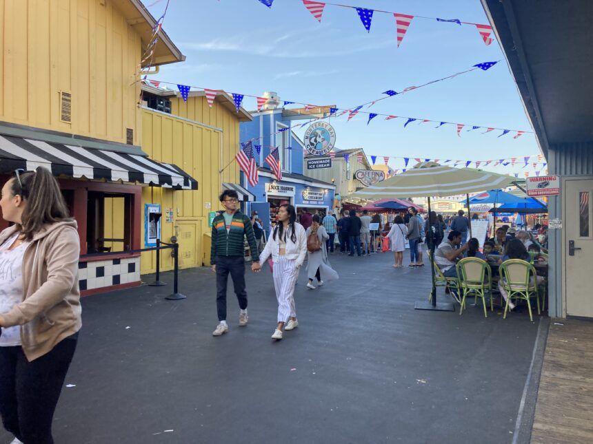 Labor Day weekend on Old Fisherman's Wharf