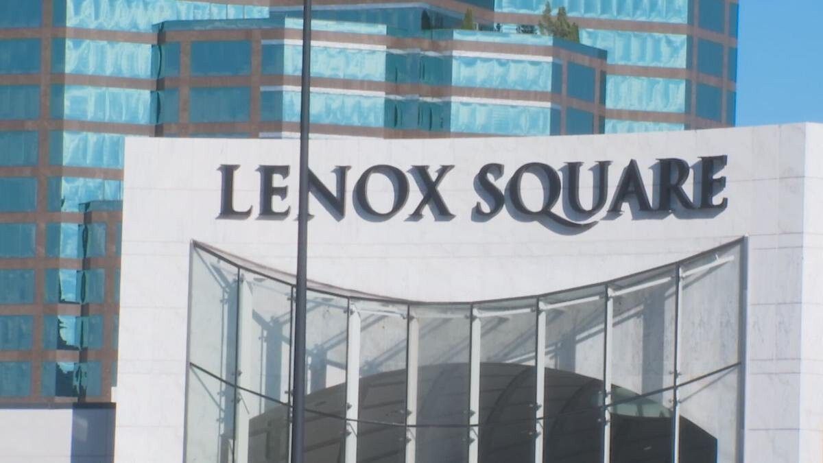 Lenox Square mall in Atlanta require youths be accompanied by