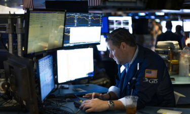 The US stock market plummeted Tuesday on worries about sustained high inflation and debt ceiling.