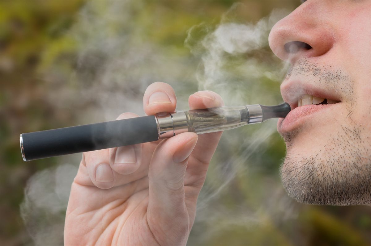 <i>Adobe Stock</i><br/>The US Food and Drug Administration said on September 9 it will need more time to decide whether the biggest-selling e-cigarette products may remain on the market -- a delay that infuriated pediatricians and anti-tobacco advocates.