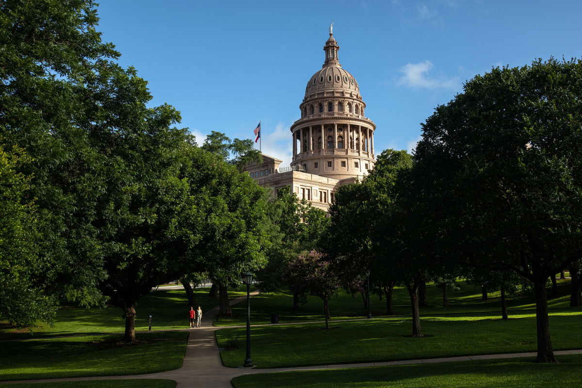 <i>Tamir Kalifa/Getty Images</i><br/>HB3979