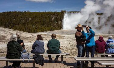 Yellowstone Park