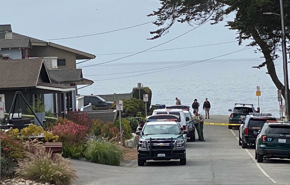 Three people rescued after car goes over cliff at Sunny Cove Beach