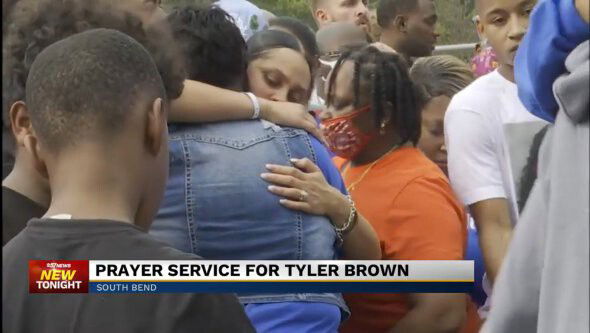 <i>WBND</i><br/>Community members on October 10 gather in support of Tyler Brown