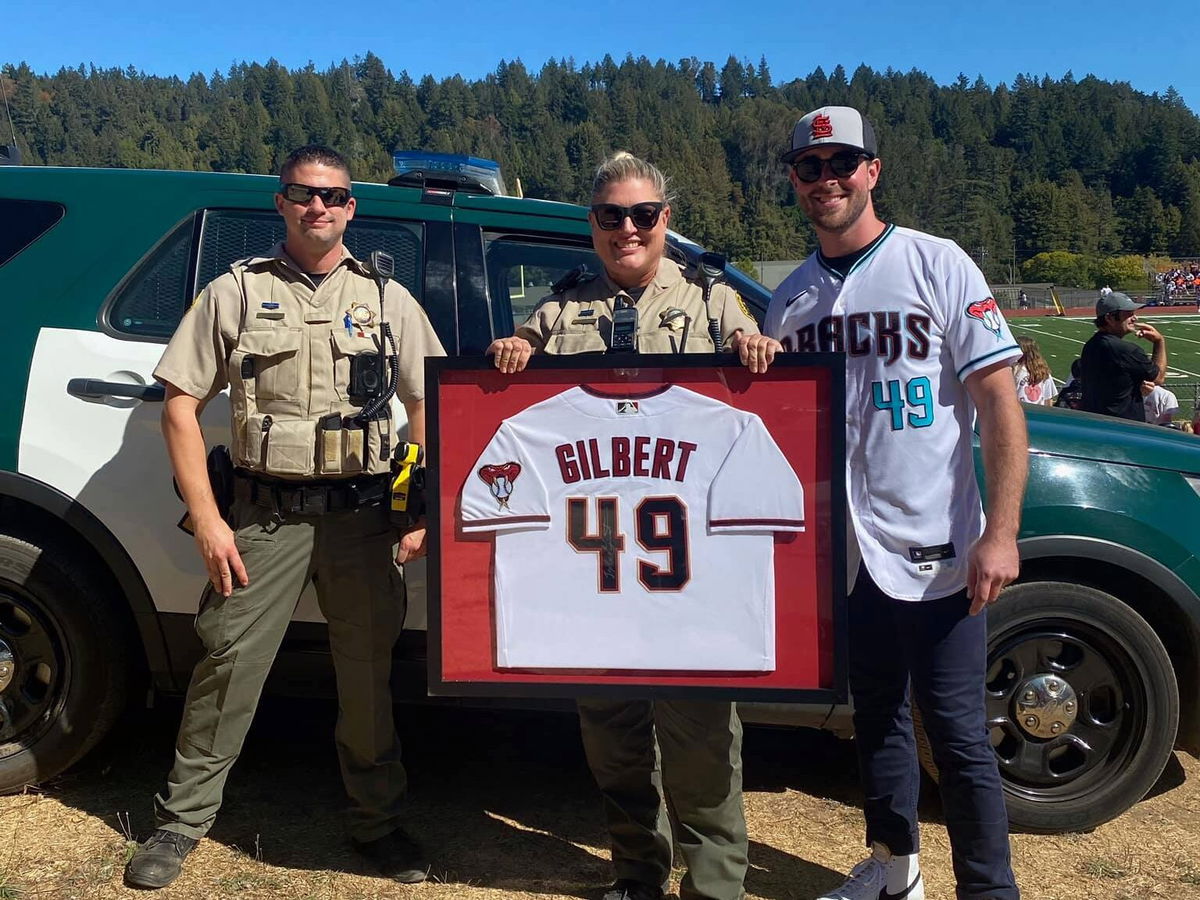 Diamondbacks' Tyler Gilbert throws no-hitter in first career start