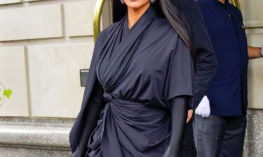 Kim Kardashian leaves her hotel en route to 'SNL' studios in New York this week.