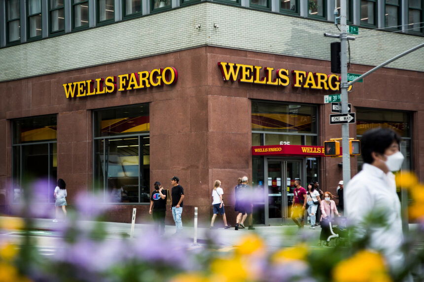 Wells Fargo profit soars nearly 60 KION546