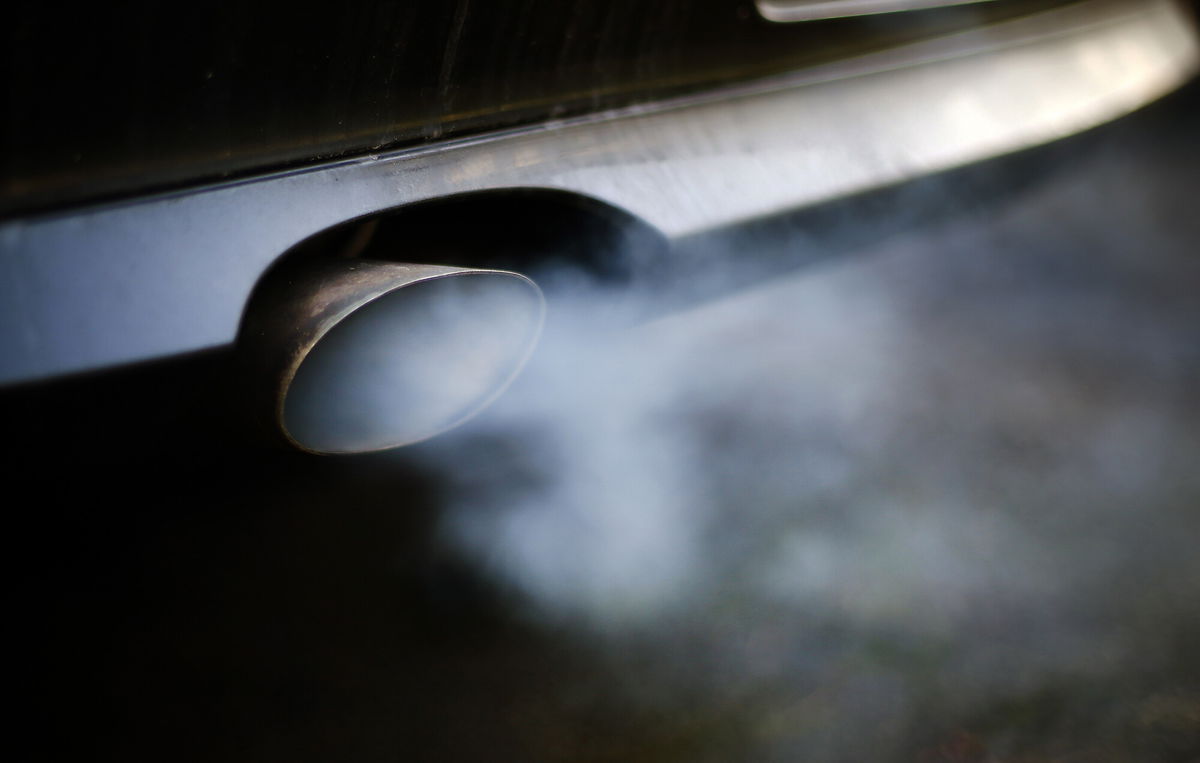 <i>Ina Fassbender/picture alliance/Getty Images</i><br/>The biggest players in the automotive industry are refusing to back a commitment to sell only zero-emissions cars and vans by 2040.