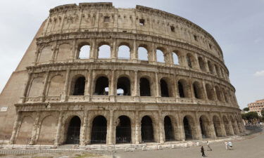 The tourists had a drinking session under one of the famous arches