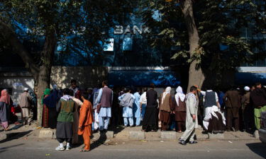 The United Nations on Monday pushed for urgent action to prop up Afghanistan's banks