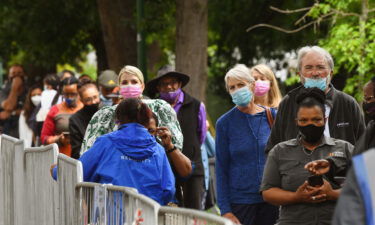 Mourners queue to pay their respects to Archbishop Desmond Tutu.