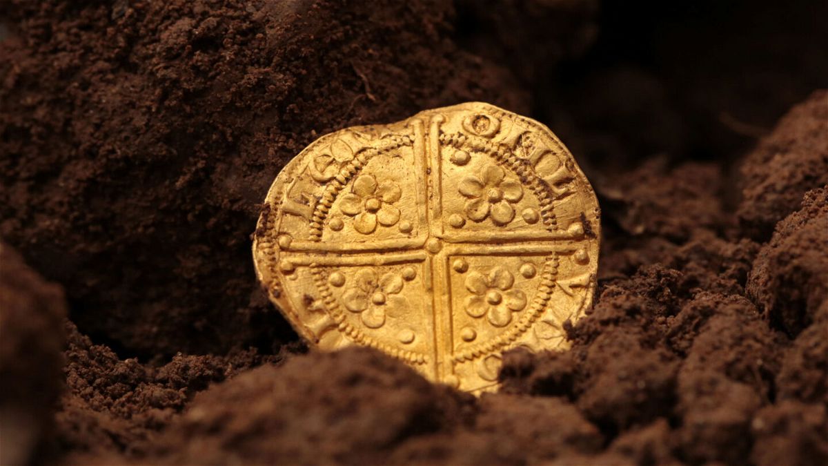 <i>Courtesy Spink</i><br/>The gold coin was discovered by a metal detector in a farm field in Hemyock in Devon.