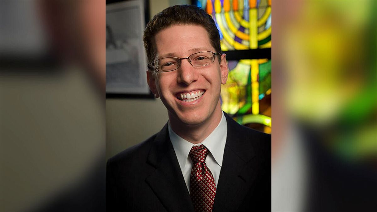 <i>Congregation Beth Israel</i><br/>Rabbi Charlie Cytron-Walker's training helped fellow hostages survive the Texas synagogue attack.