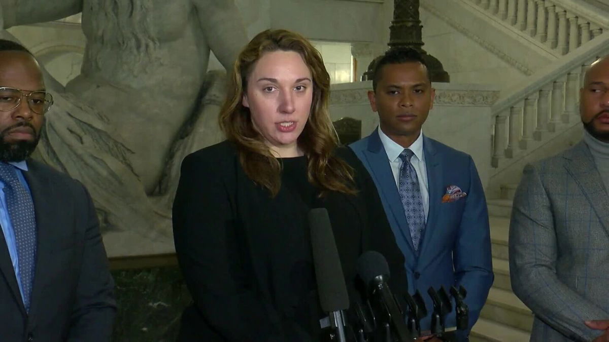 <i>WCCO</i><br/>Dr. Kellie Stecher claims sexual discrimination