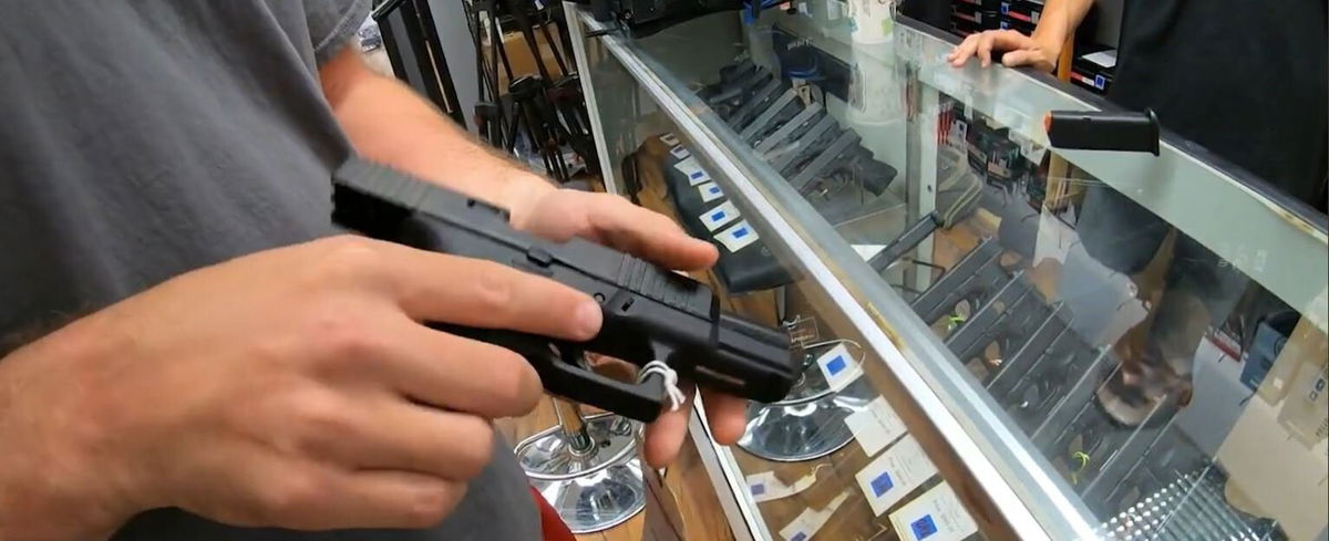 <i>KITV</i><br/>Rash of deadly shootings has Hawaii lawmakers taking a look at state gun laws.