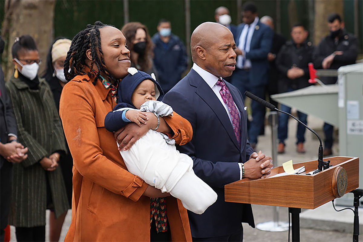 	New York City Mayor Eric Adams announced steps Wednesday to expand the citywide doula program and expand a midwifery Initiative.