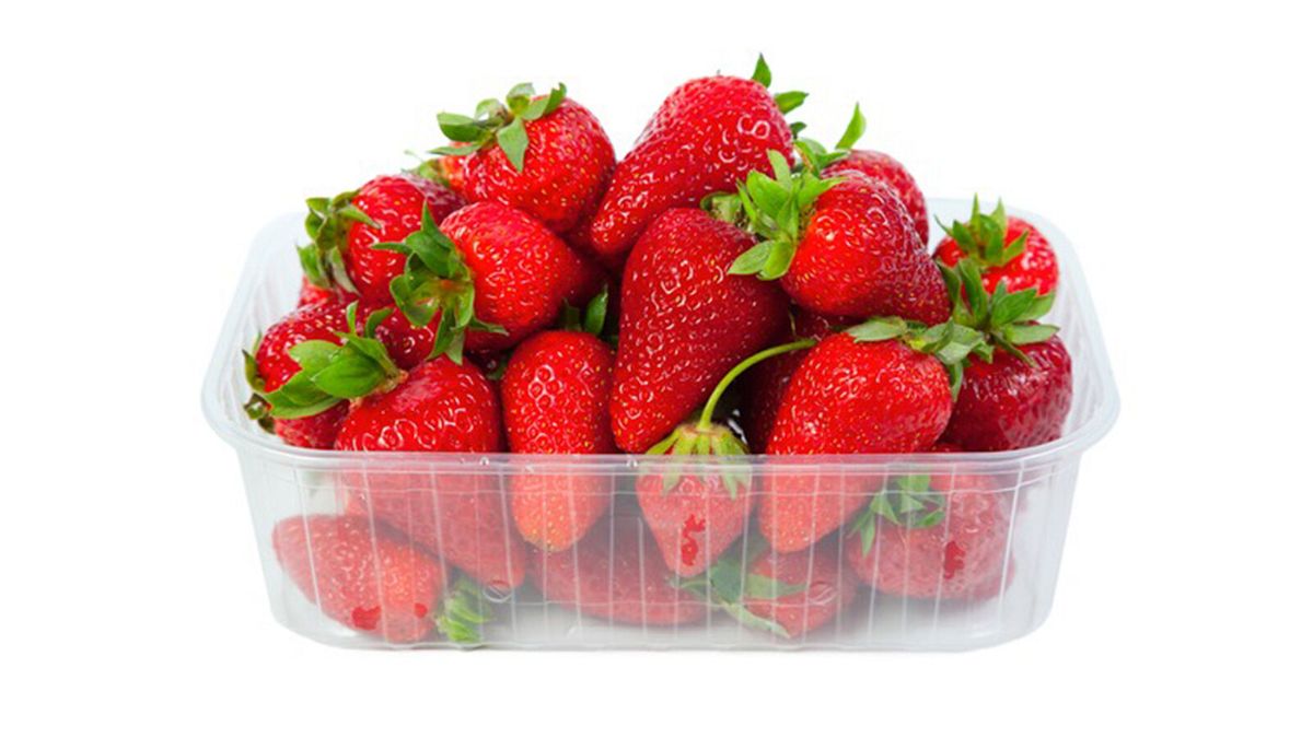 <i>CNN</i><br/>The US Food and Drug Administration is investigating a potential link between a hepatitis A outbreak and fresh organic strawberries.