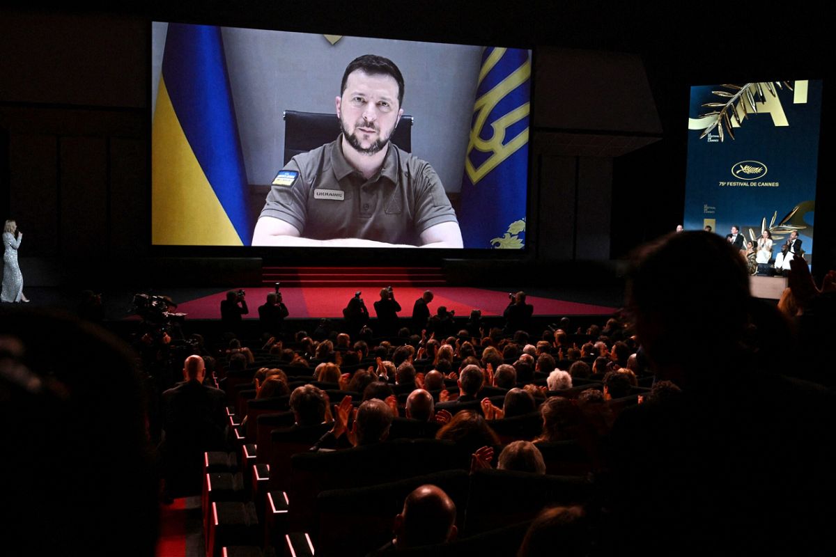 <i>Christophe Simon/AFP/Getty Images</i><br/>Ukrainian President Volodymyr Zelensky addresses guests during the opening ceremony of the Cannes Film Festival on May 17.