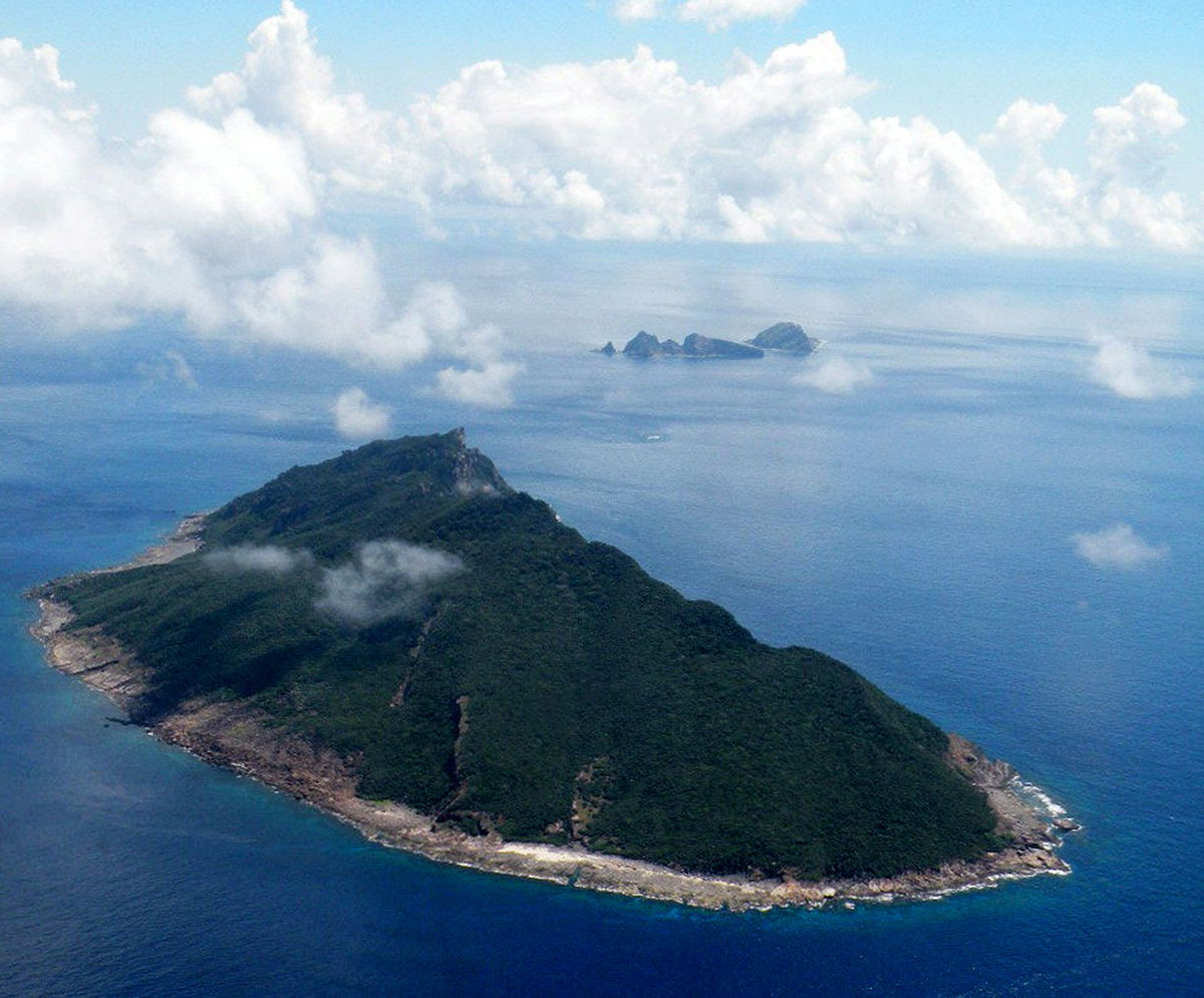 <i>Getty Images</i><br/>Two Chinese coast guard ships navigated Japan's territorial waters near a chain of disputed islands for more than 64 hours