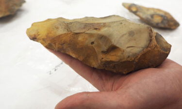 A hand axe discovered in Kent in southeast England was made by early humans more than half a million years ago.