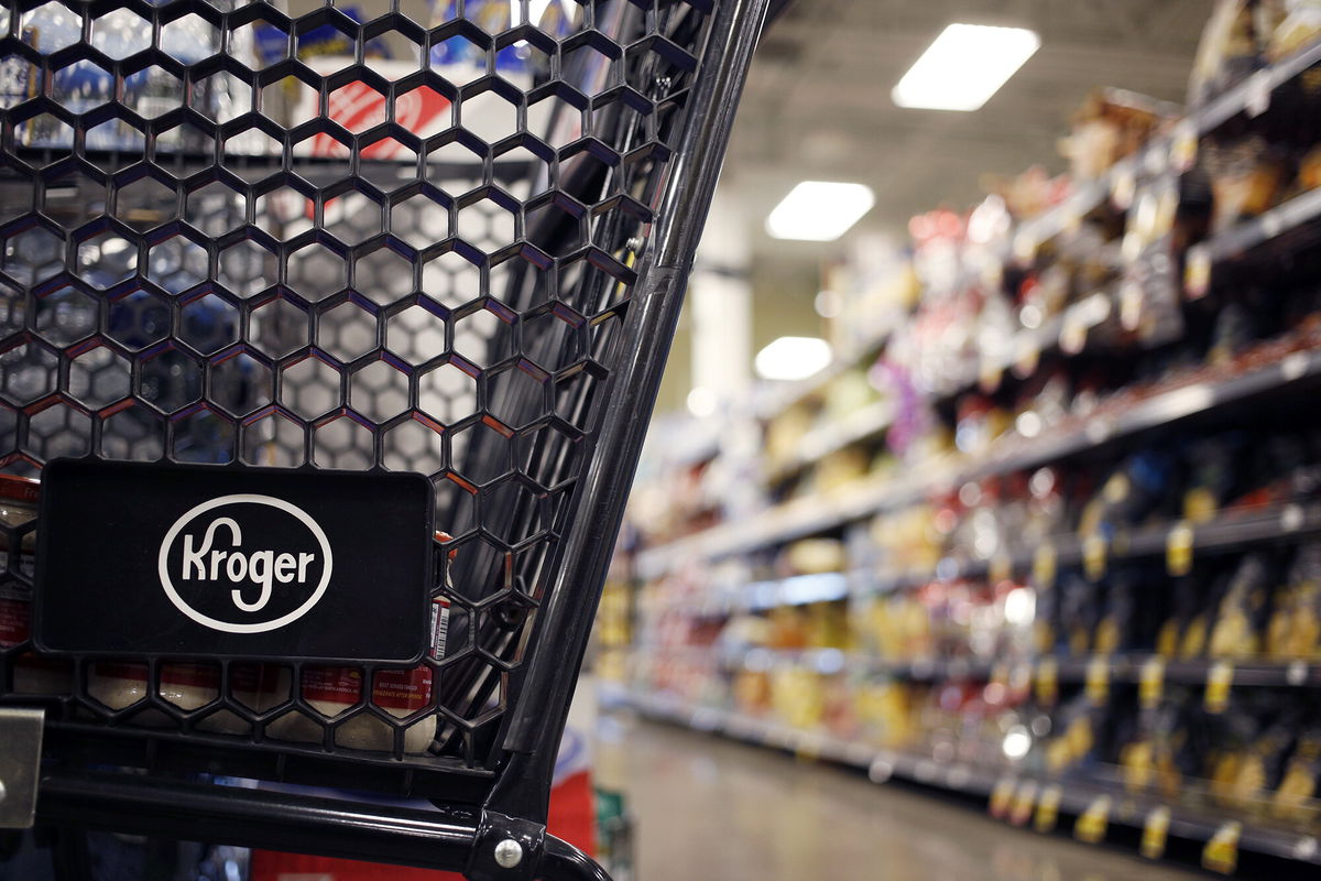 <i>Luke Sharrett/Bloomberg/Getty Images</i><br/>Decades-high inflation is changing US consumers' grocery habits. Kroger