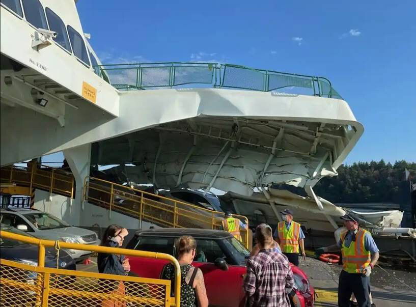 <i>USCG Pacific Northwest</i><br/>Members of the US Coast Guard responded to a ferry crash in Seattle.