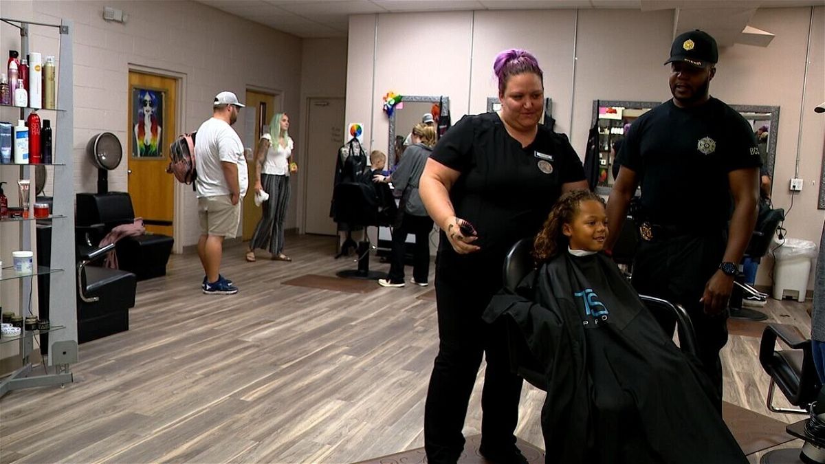 <i>WLOS</i><br/>Dozens of North Carolina kids get free back-to-school haircuts.