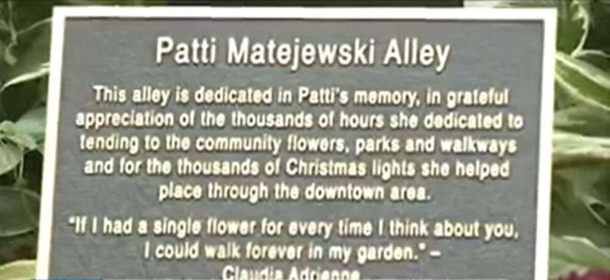 <i>WNEM</i><br/>A Michigan alley is dedicated in honor of woman who gave back to the community.