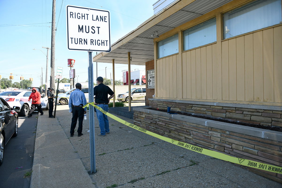 <i>Jose Juarez/Associated Press</i><br/>Detroit Police and investigators look over a homicide scene on Wyoming Avenue on Sunday