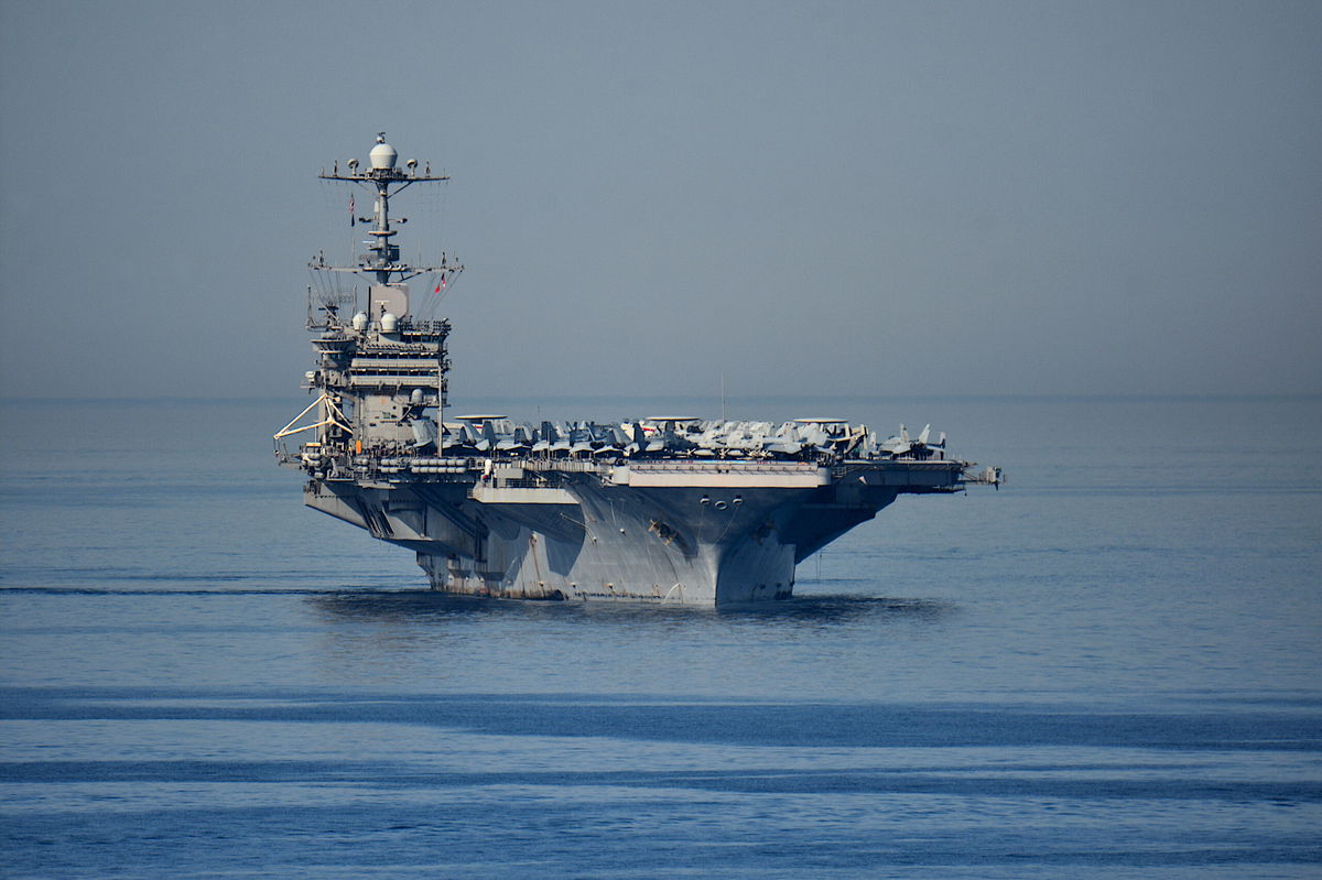 US Navy recovers jet blown off aircraft carrier from bottom of ocean ...