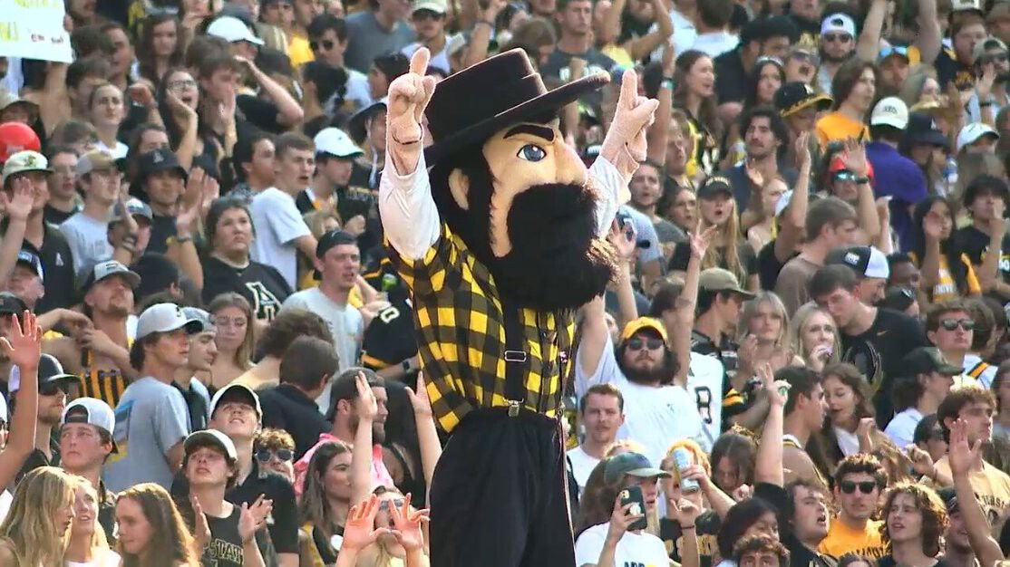 <i>WLOS</i><br/>Appalachian State pulled out a 32-28 victory over Troy on Saturday. Fans rushed the field after the game.