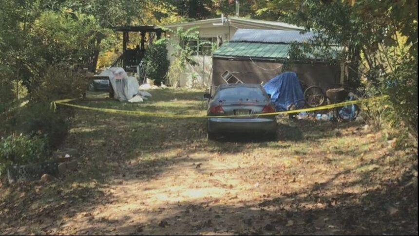 <i>WLOS</i><br/>An investigation is underway after Macon County authorities say two people were found dead by deputies at a home off Mack Branch Road.