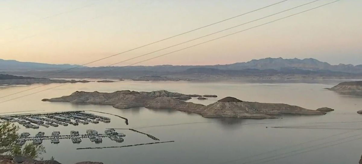 <i>KVVU</i><br/>Juvenile dies from brain-eating amoeba likely contracted at Lake Mead.