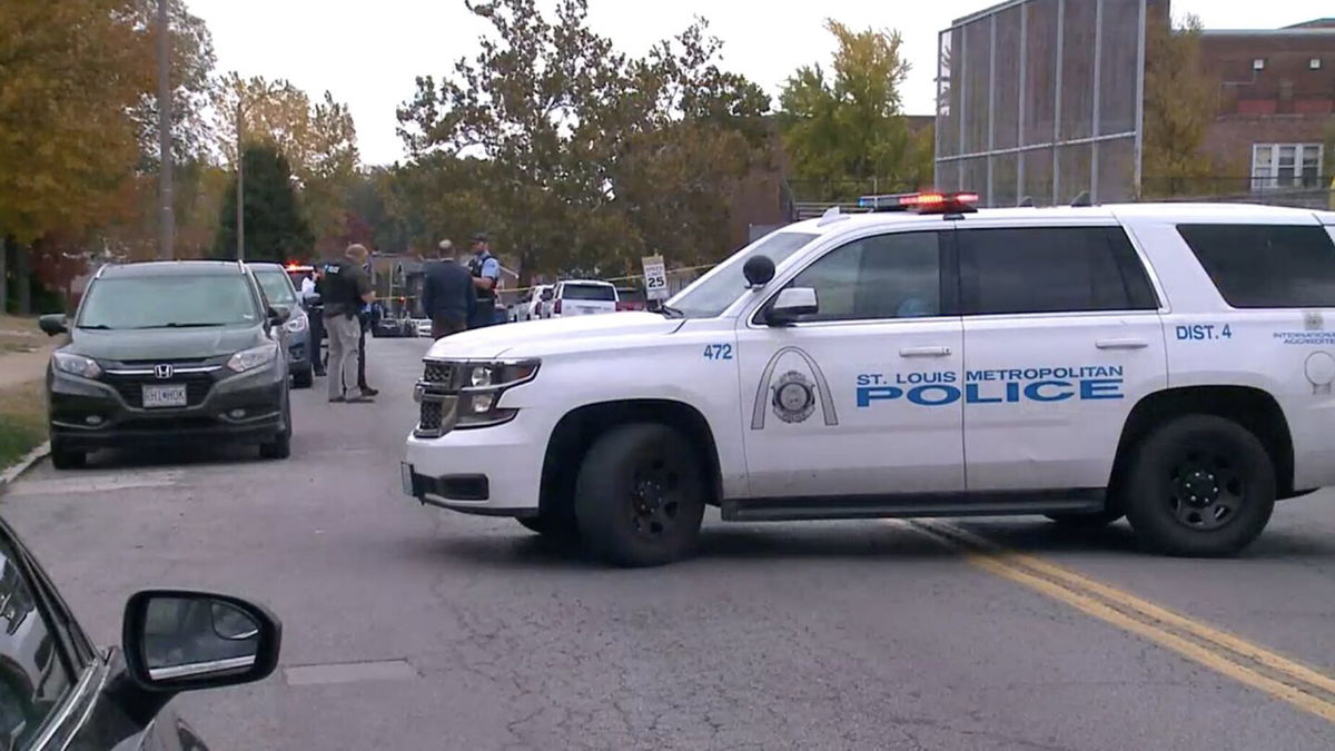 <i>KMOV</i><br/>Eight minutes. That's the amount of time St. Louis Metropolitan Police officers needed to stop a gunman inside Central Visual and Performing Arts High School on Monday.