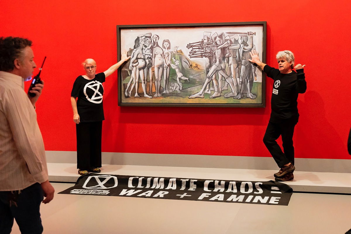 <i>Extinction Rebellion</i><br/>Extinction Rebellion said no art was harmed in the incident