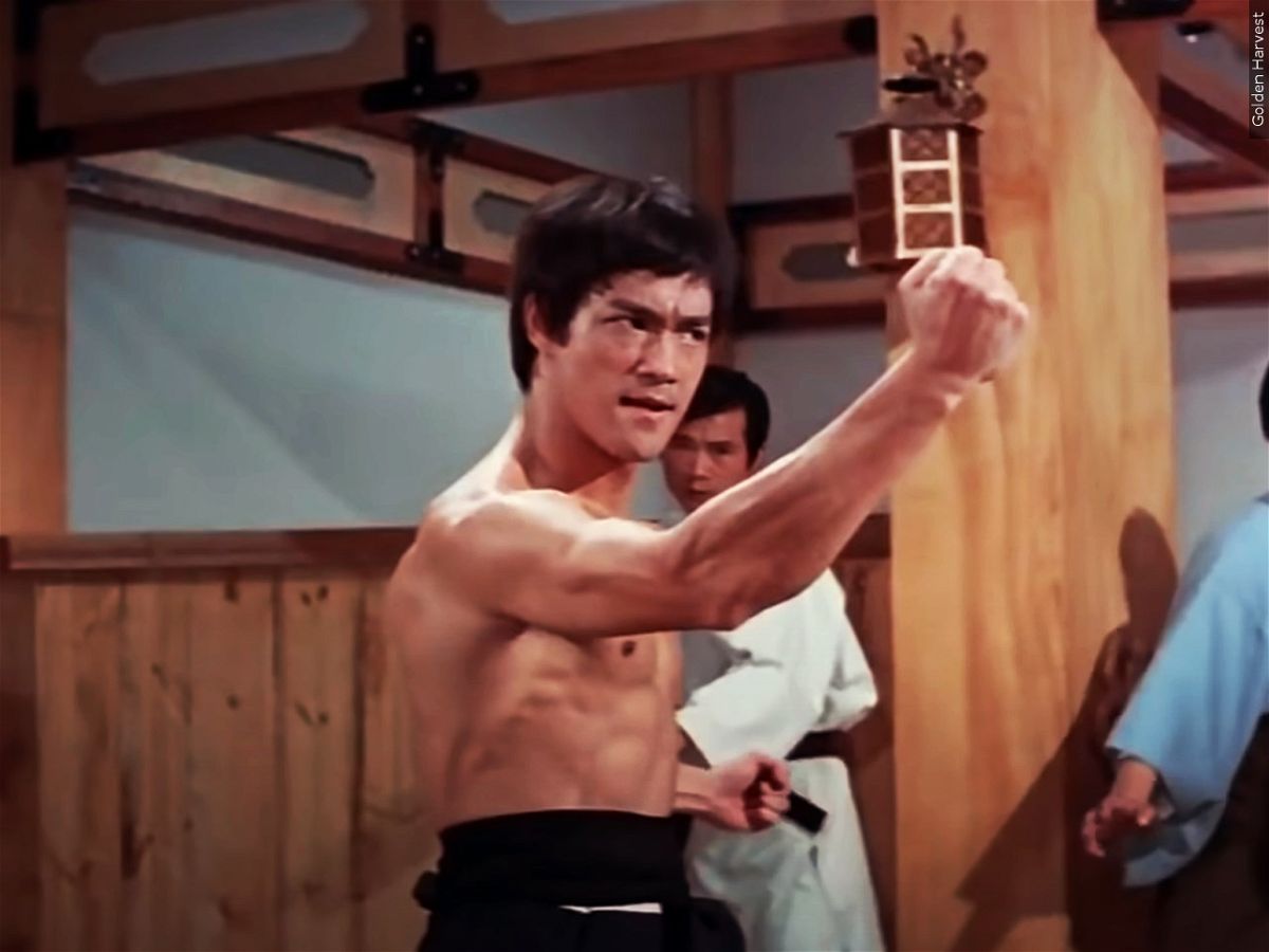 Bruce Lee may have died from drinking too much water, new study claims –  KION546