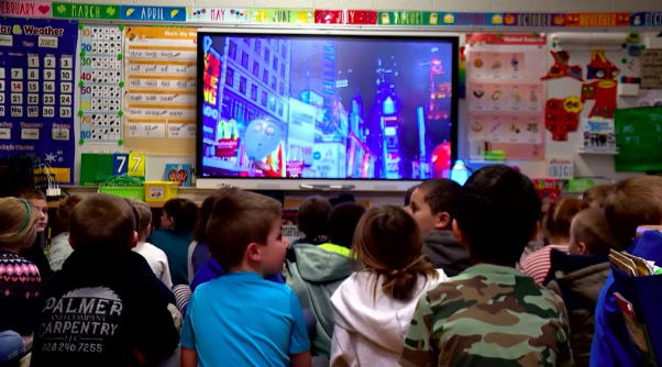 <i>WLOS</i><br/>North Canton Elementary School first graders created their own version of a Macy's parade.