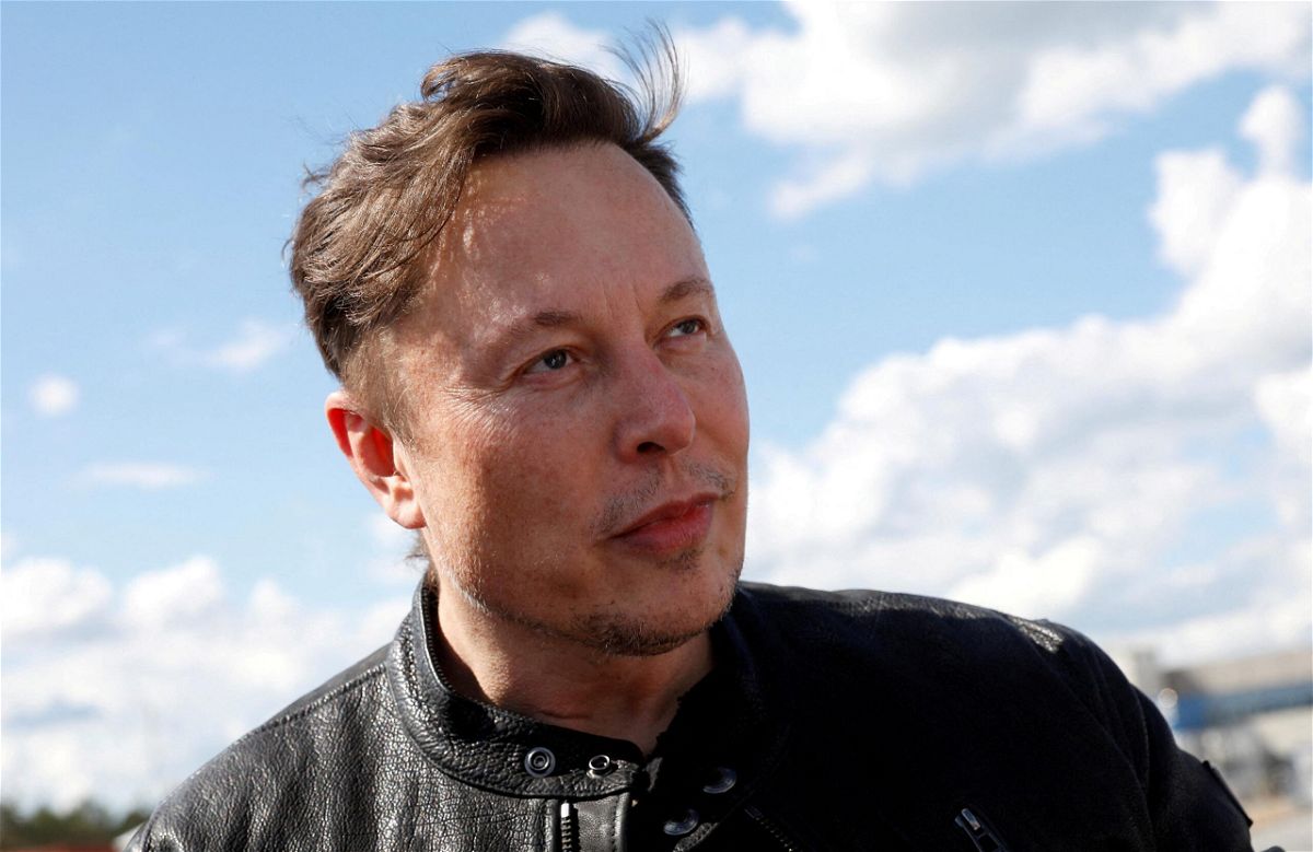 Elon Musk's Twitter blocked links to rival Mastodon. That could raise ...