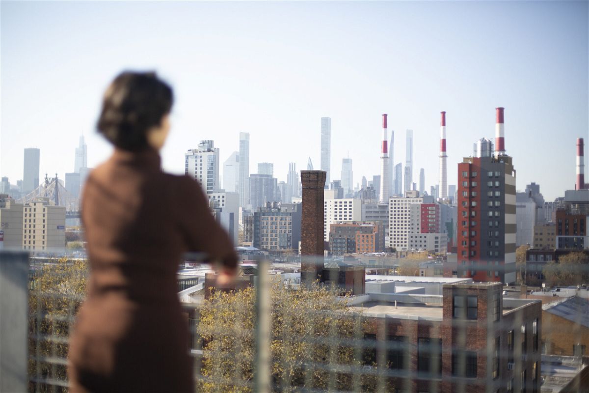 <i>Laura Oliverio/CNN</i><br/>Zaldaña looks out on Manhattan